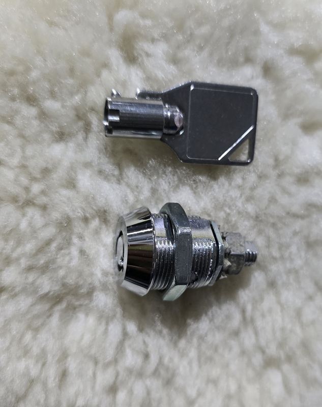 Cerradura y llave de panel n.° 8650-012-003, 6324